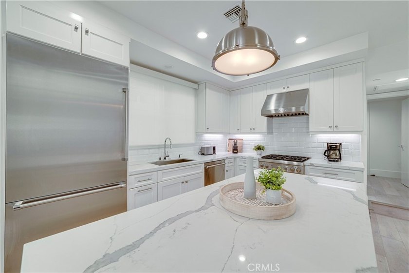 Positioned perfectly, In the coveted Flower Streets of Corona - photo 23