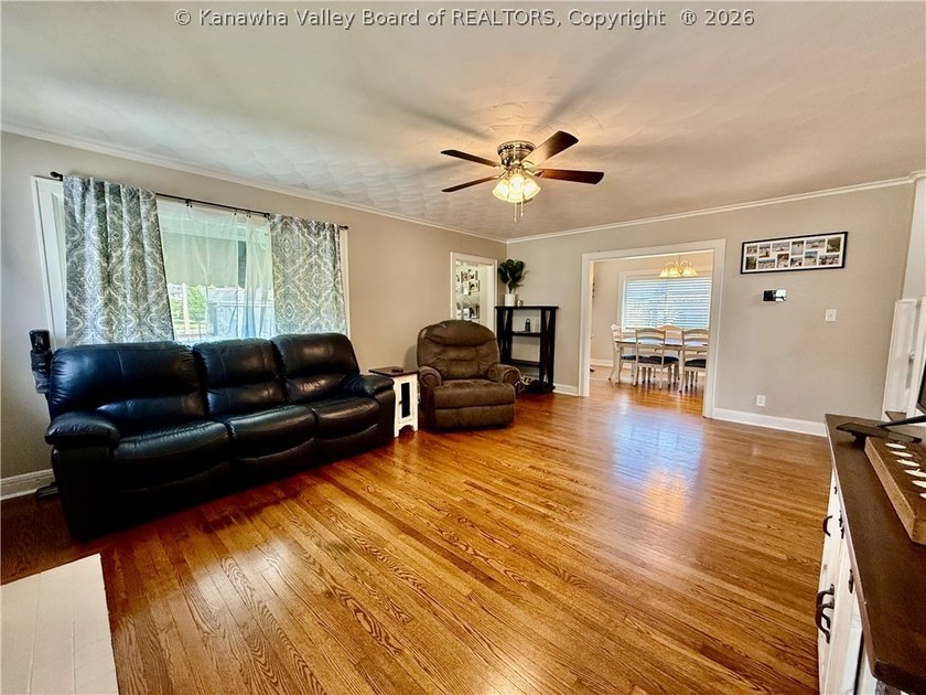 Move-in ready and offering exceptional flexibility, this Nitro - photo 5