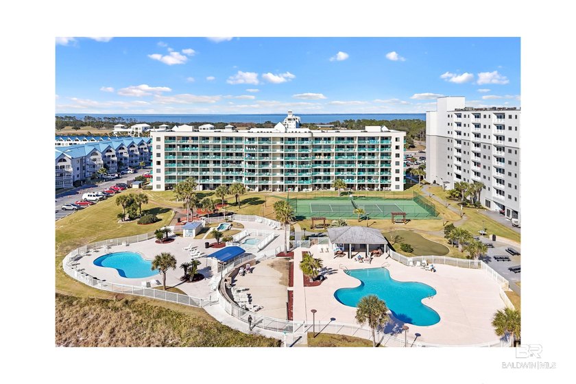 Experience the best of coastal living in this updated 2-bedroom - photo 3