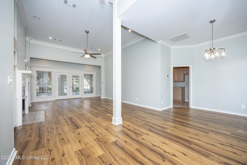 Welcome to 5601 Woody End in Ocean Springs - a beautifully - photo 12