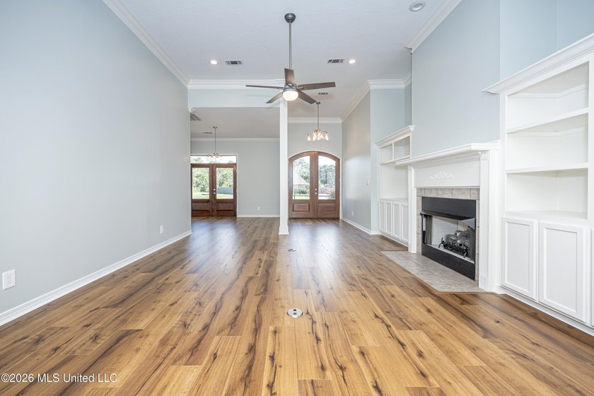 Welcome to 5601 Woody End in Ocean Springs - a beautifully - photo 17