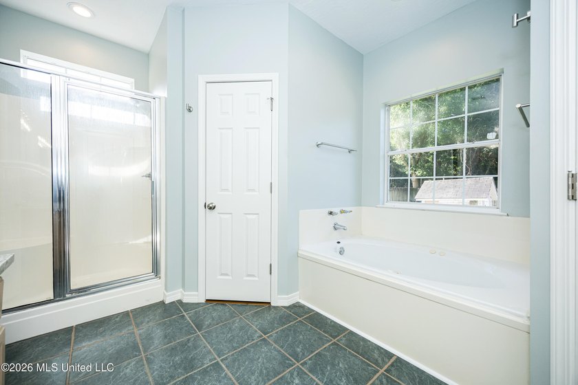 Welcome to 5601 Woody End in Ocean Springs - a beautifully - photo 44