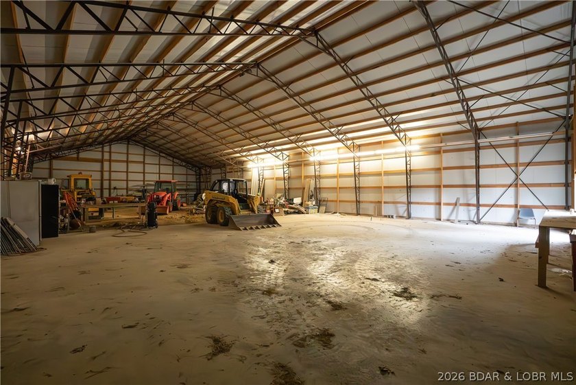 An extraordinary development opportunity in a lake area gated - photo 7