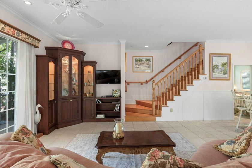 Surprising water views combined with maximum privacy are the - photo 17