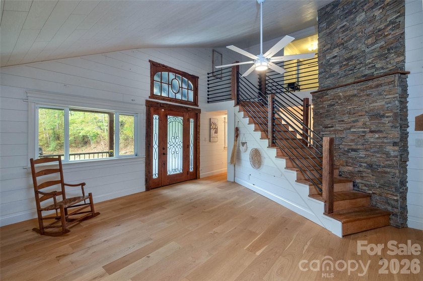 Completely updated 3 bedroom, 2 bath home on 2.55 private acres - photo 6