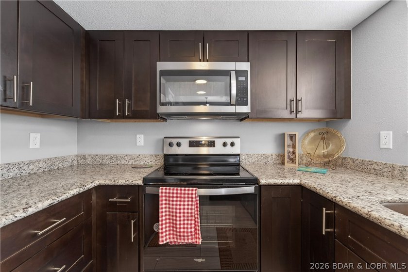 TURNKEY AND SO SPACIOUS!!! Seller willing to cover 6 months of - photo 8
