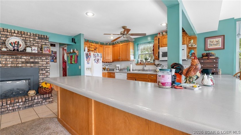 Discover this stunning, flat lakefront property with no HOA - photo 27