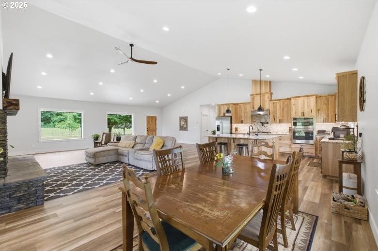 Gorgeous custom 4bed/3bath + office home on 5.63 acres. Back - photo 8