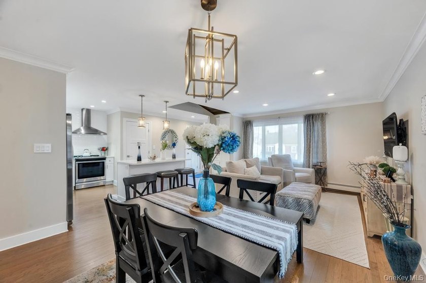 Welcome to 256 Division Street in Massapequa - a fully renovated - photo 6