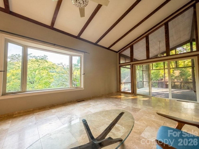 In 1971, this house was FABULOUS - and Tryon was historic. This - photo 3