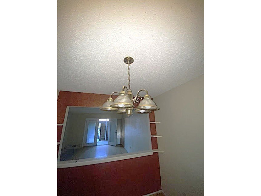 Unlock the potential of this amazing townhouse opportunity. A - photo 17