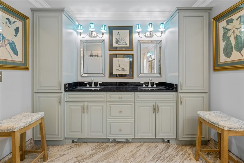 A rare and refined offering on Lake Keowee-this UNRESTRICTED 4BR - photo 28