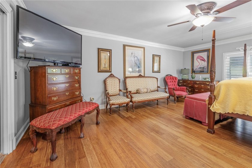 A rare and refined offering on Lake Keowee-this UNRESTRICTED 4BR - photo 30