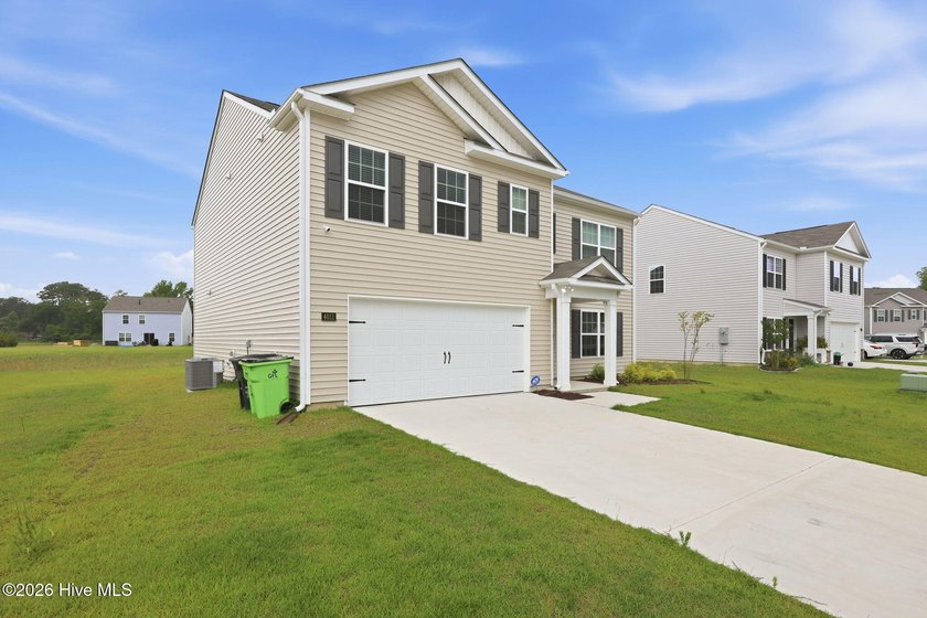 Welcome to this stunning newly built home at 4011 Atlantic Ave - photo 4