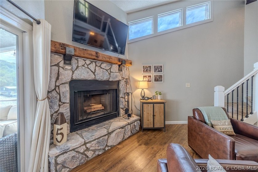 Welcome to 14 Bentwood Dr at the 3 Mile Marker of the Lake of - photo 9