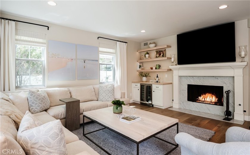 706 Ave B - photo 12