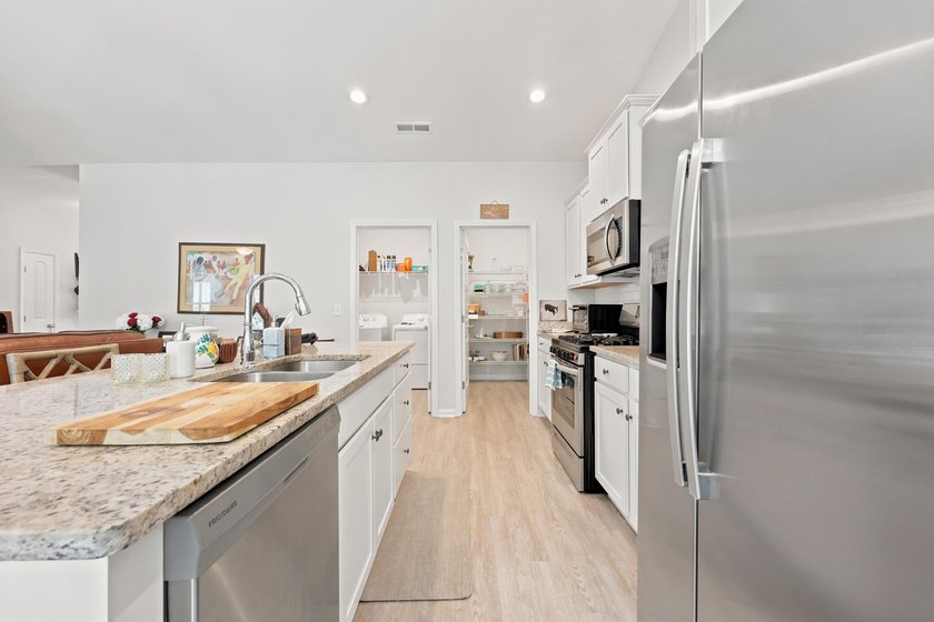 Welcome to coastal living at its finest in Harbor Club, a - photo 15