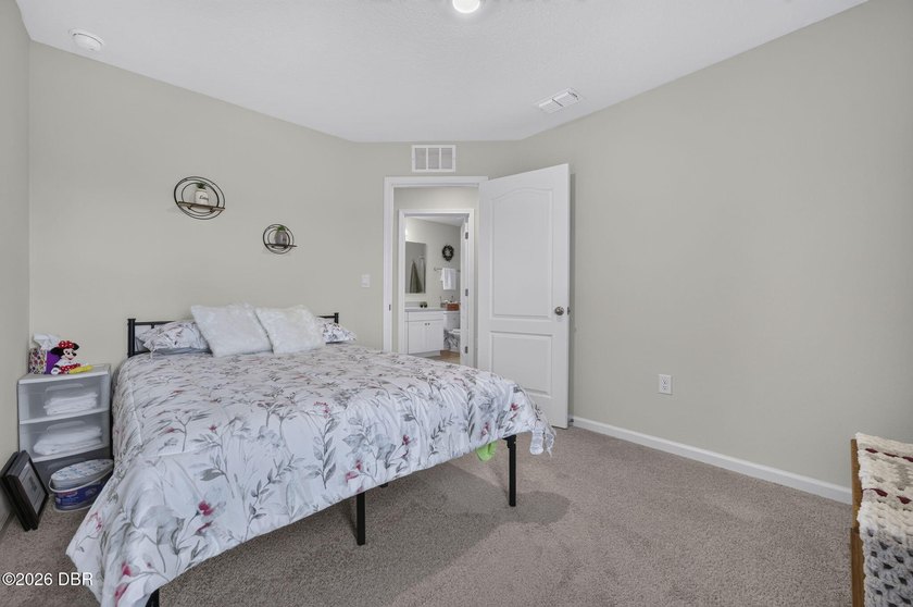 Charming End Unit Townhouse in Prime Palm Coast Location! - photo 38