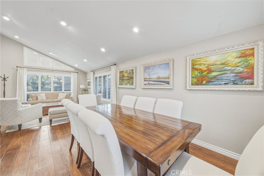 Elegant, simple, perfectly executed sophistication from this - photo 13