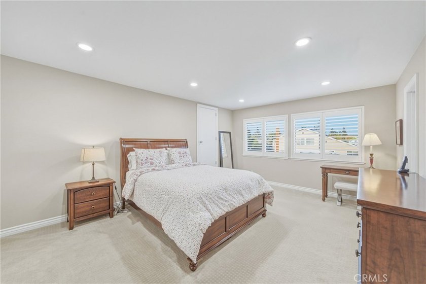 Elegant, simple, perfectly executed sophistication from this - photo 30