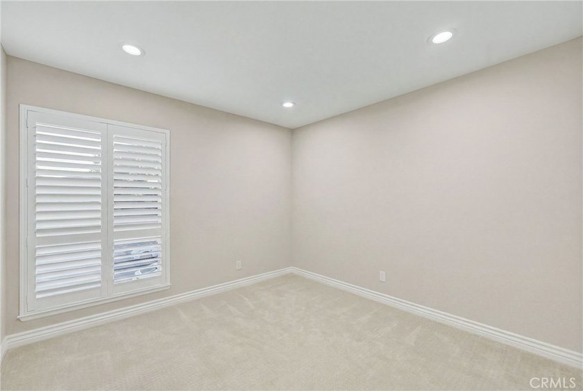 Elegant, simple, perfectly executed sophistication from this - photo 34