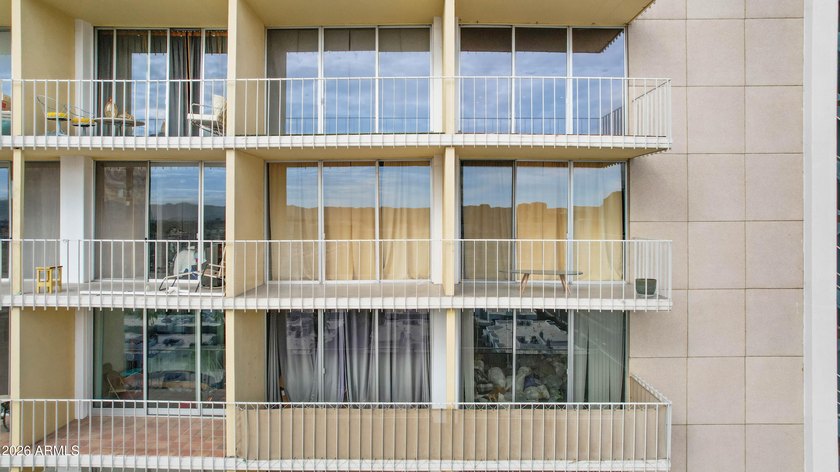 Mid Century Phoenix's #1 tower built w/ Al Beadle as the - photo 31