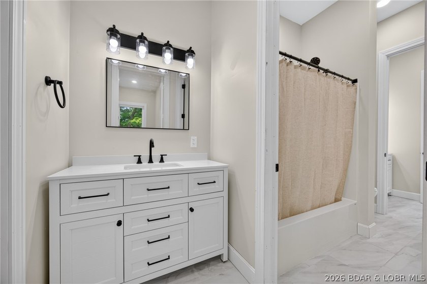 NEW CONSTRUCTION at the 63 MM in Emerald Hills gated community - photo 43