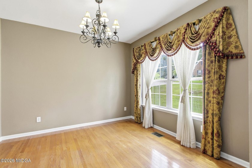 Experience refined living in The Preserve at Thomaston Overlook - photo 7