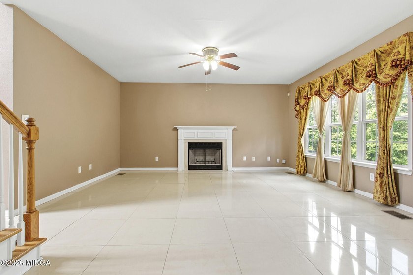 Experience refined living in The Preserve at Thomaston Overlook - photo 9