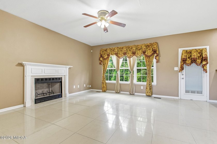 Experience refined living in The Preserve at Thomaston Overlook - photo 10