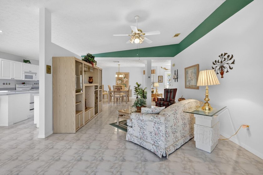 Enjoy stunning long lake views from sunrise to sunset in this - photo 14