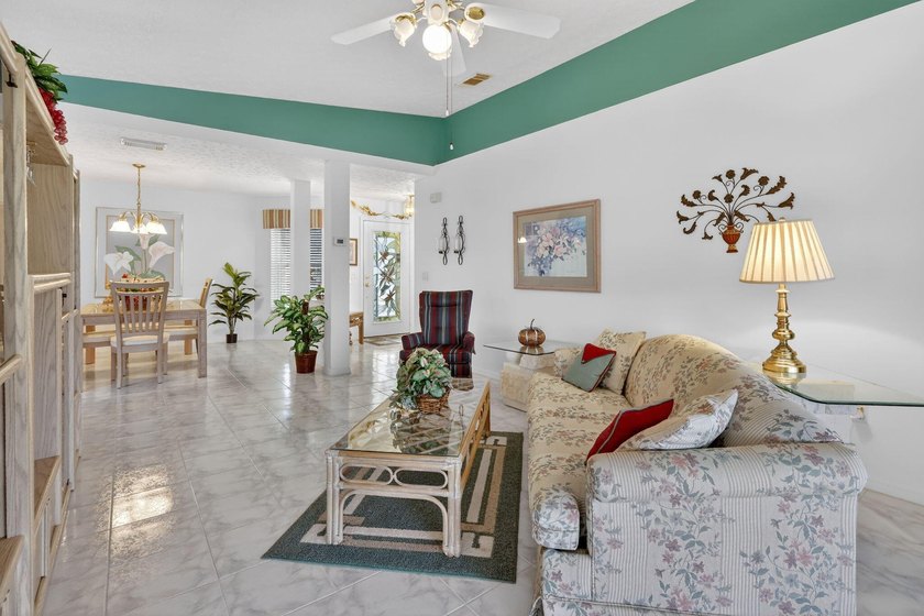 Enjoy stunning long lake views from sunrise to sunset in this - photo 15