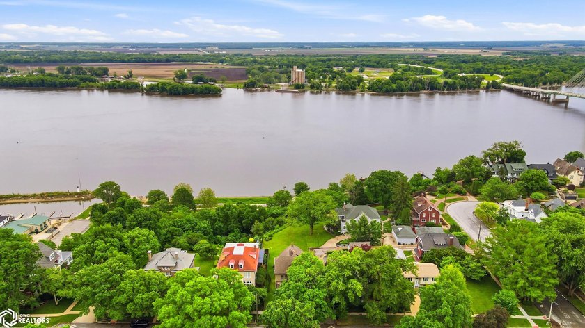 Perched atop the bluff with sweeping views of the Mississippi - photo 18