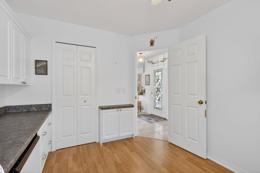 Enjoy stunning long lake views from sunrise to sunset in this - photo 36