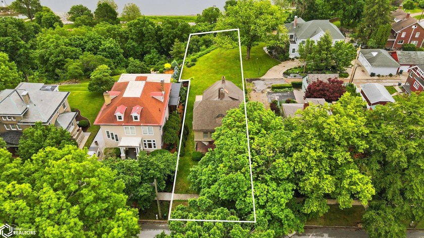 Perched atop the bluff with sweeping views of the Mississippi - photo 46