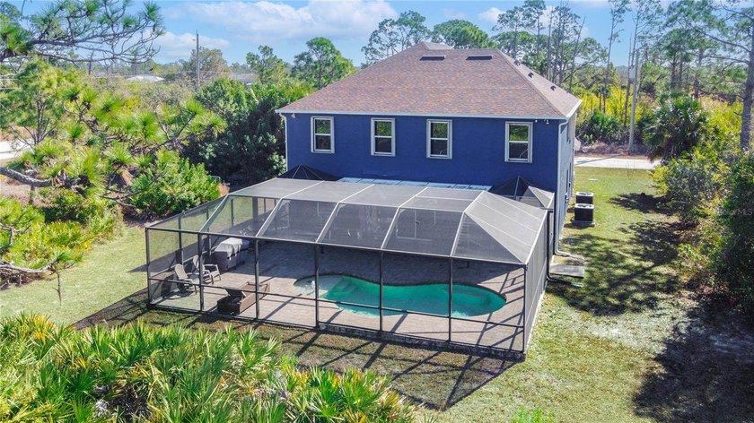Discover over 3,200 sq.ft. of private living in the highly - photo 2