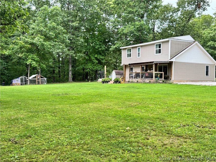 Enjoy peaceful country living on this beautiful 6+ acre property - photo 5