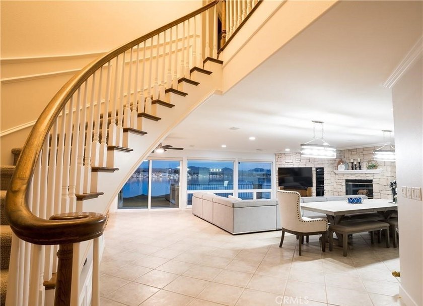 Open Water Home on North Lake - Silver Lakes Spacious 4-bedroom - photo 25