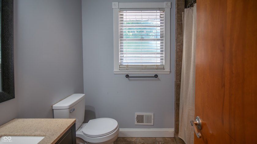 Welcome home to this prestigious, well-maintained property that - photo 16