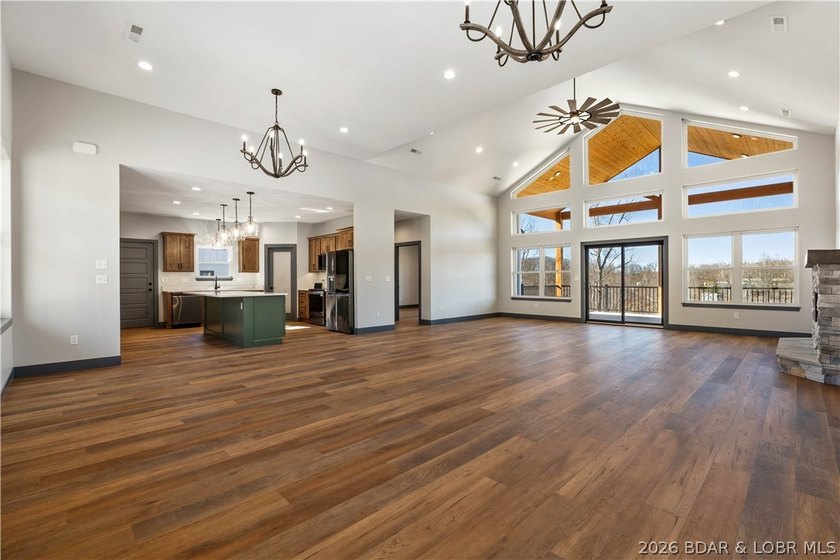 Experience lake living with sweeping views of the 5MM from this - photo 10