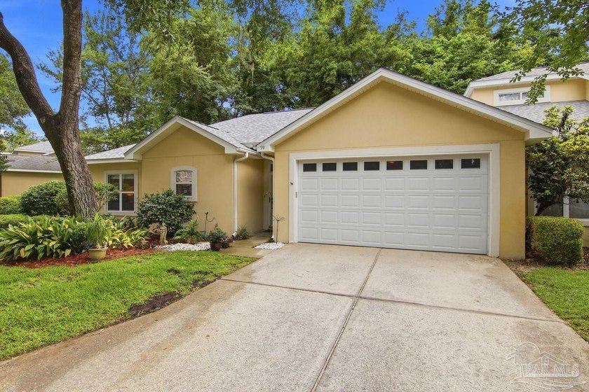 RARE 3 Bedroom Single Floor Chacato Landing Townhome! - photo 3