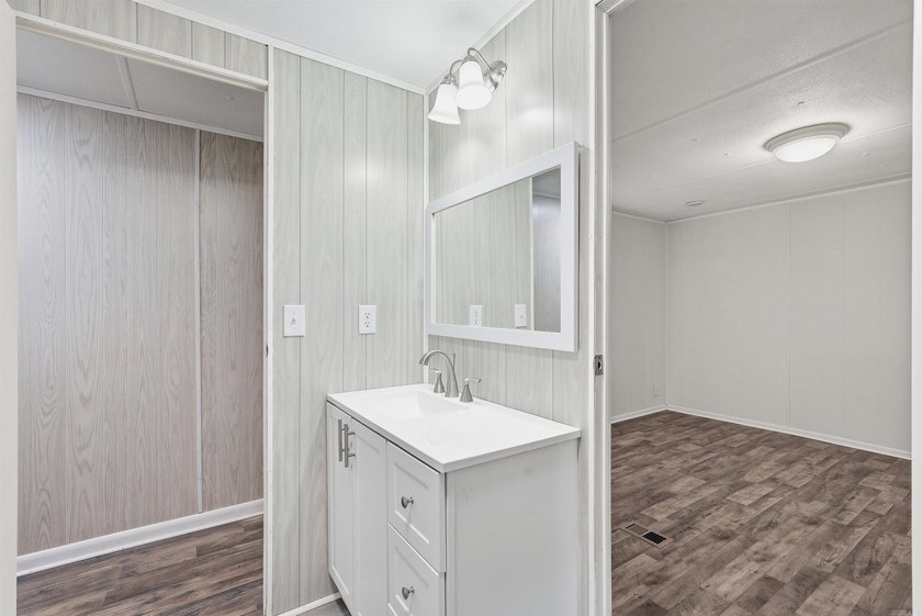 Come see this beautifully remodeled 2-bedroom manufactured home - photo 21