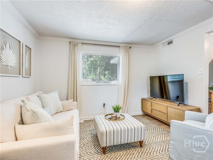 A standout opportunity for investors or house-hackers, this - photo 22