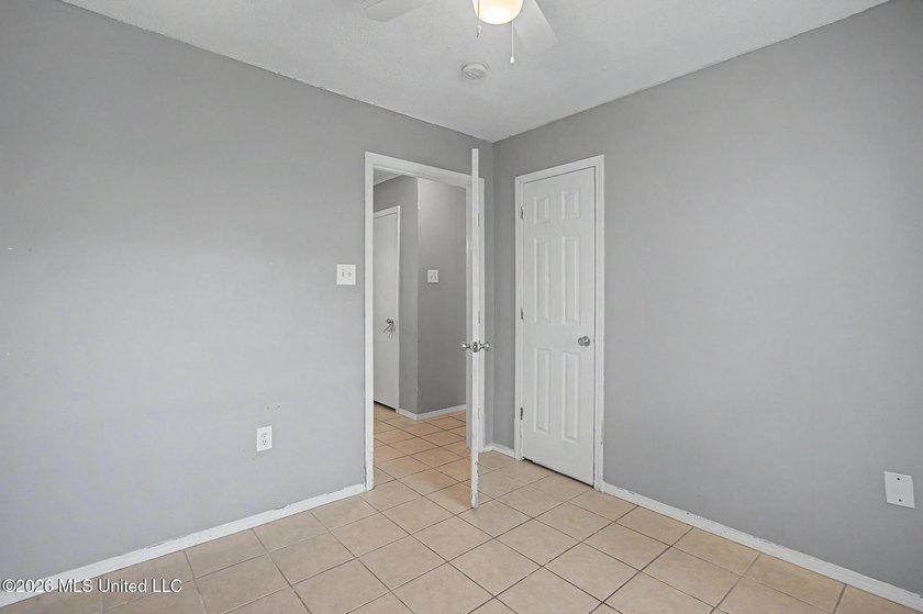 Don't miss out on this charming 3-bedroom, 1-bath home located - photo 11