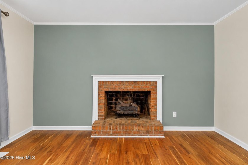 Conveniently located just off Highway 70, this charming - photo 5