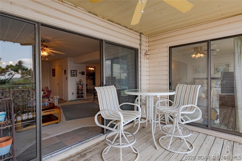 Wake up to breathtaking lake views, spend your afternoons - photo 39