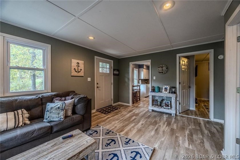 Adorable and fully renovated lake home on the 77-mile marker of - photo 7