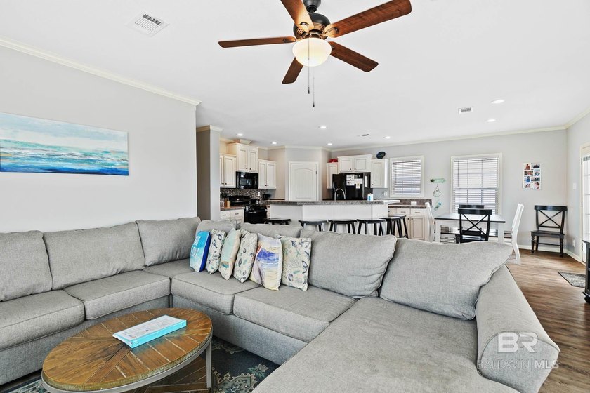 Welcome to *Smiles 'n Waves*, an updated beach cottage retreat - photo 14