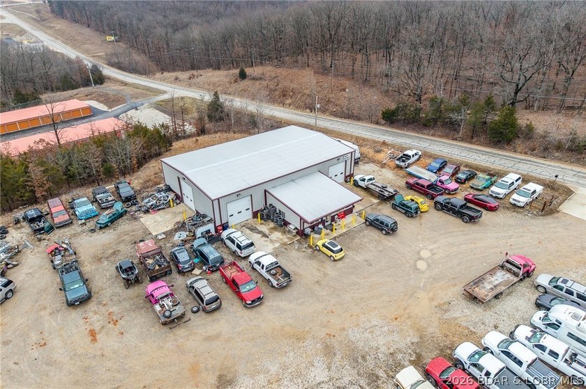 ZONED B-2 is this 24.17 acres that adjoins the Ozarks - photo 3
