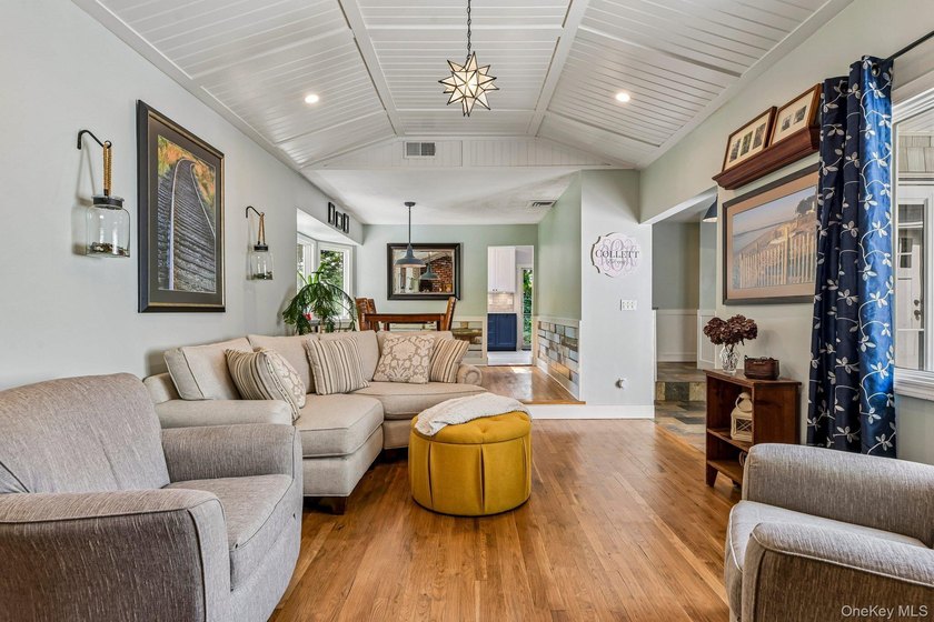 Nestled in the highly desirable Archer Woods Development, this - photo 11